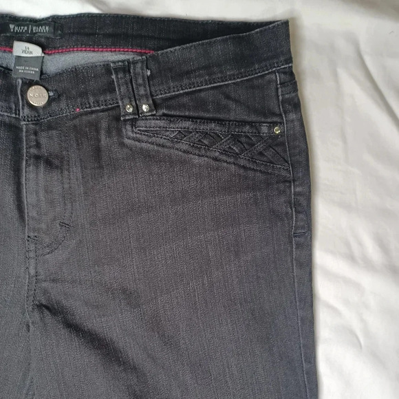 White House Black Market black jeans - Picture 3 of 13